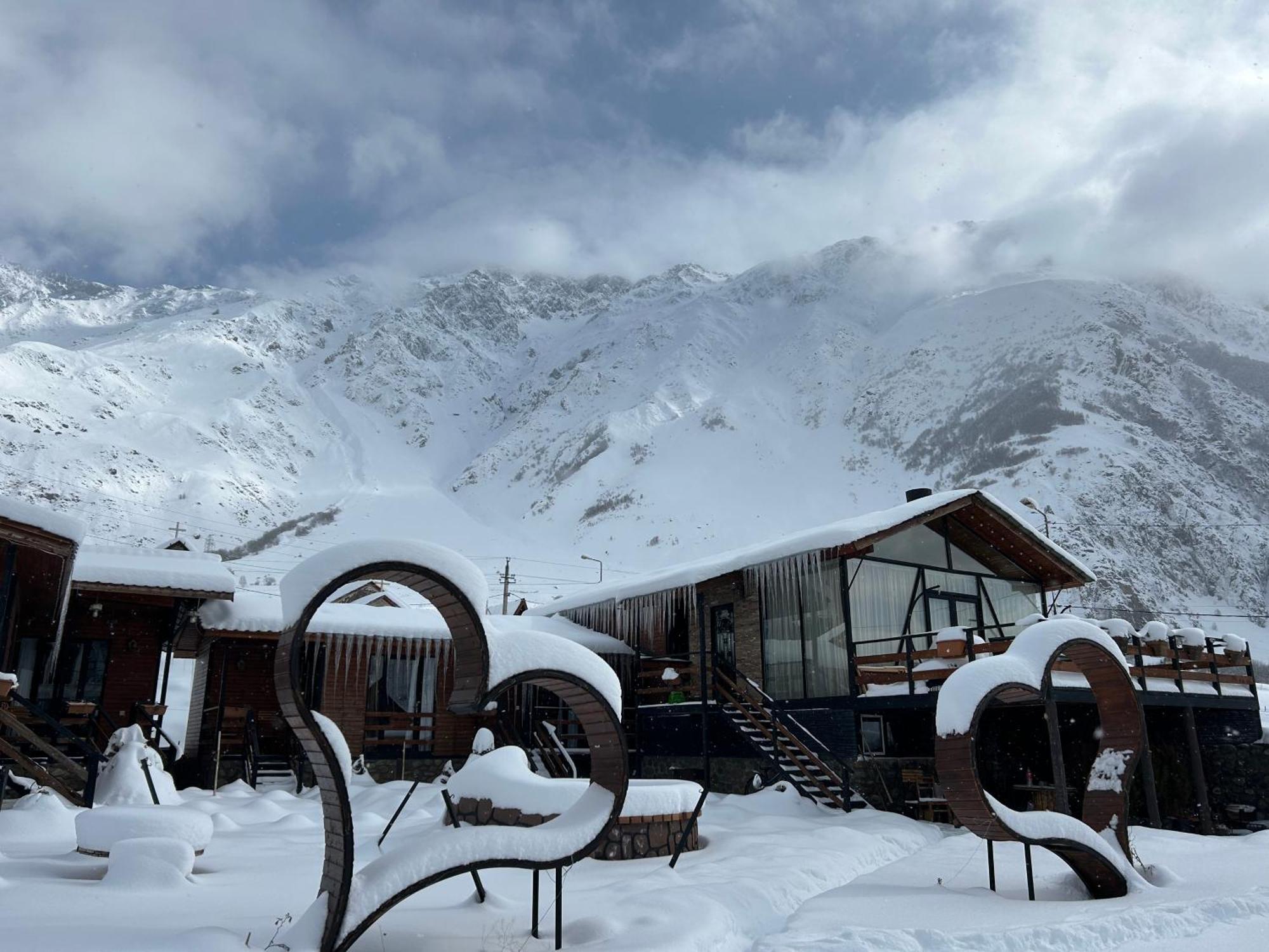 Panorama Cottages Kazbegi Exteriör bild